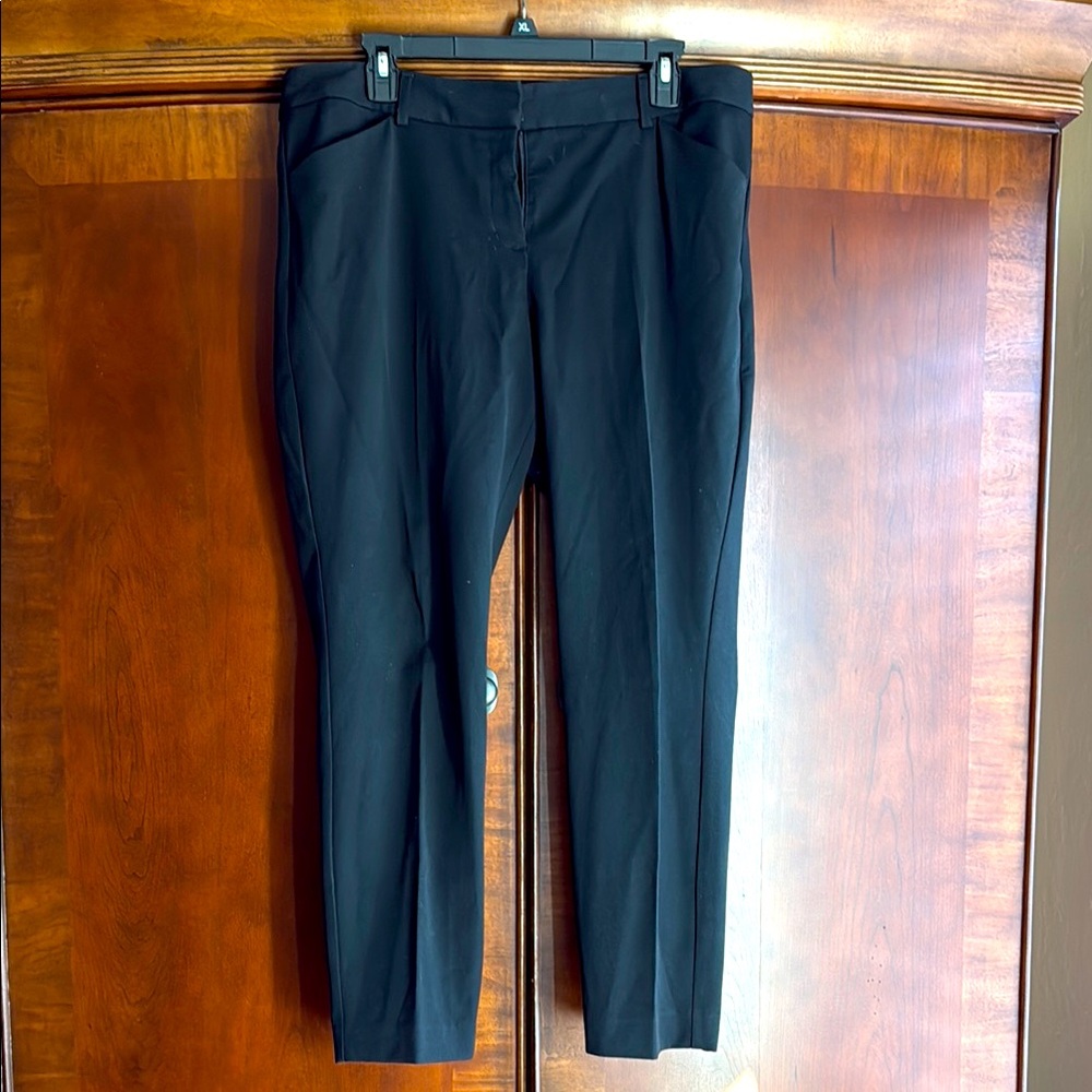Express Editor Size 12 Black Dress Ankle Pants